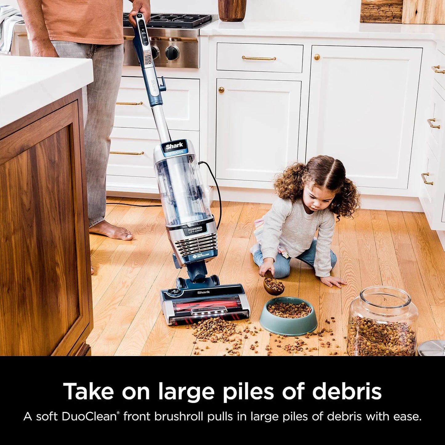 Shark Stratos Vacuum, DuoClean PowerFins HairPro, Lift-Away, Navy, AZ3002